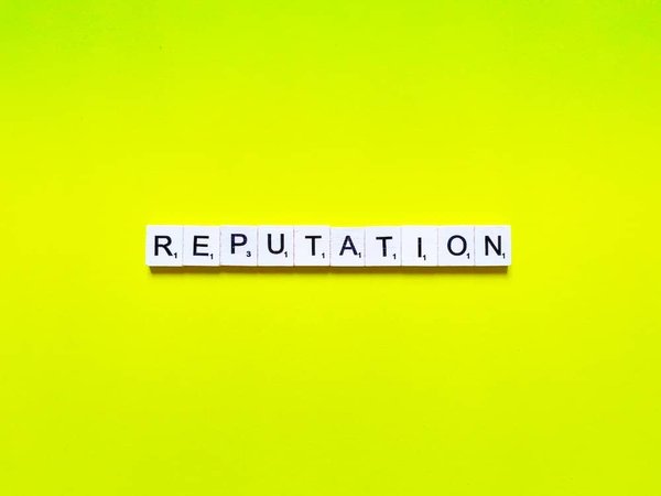 Quelles stratégies pour gérer efficacement une crise de réputation en ligne ?